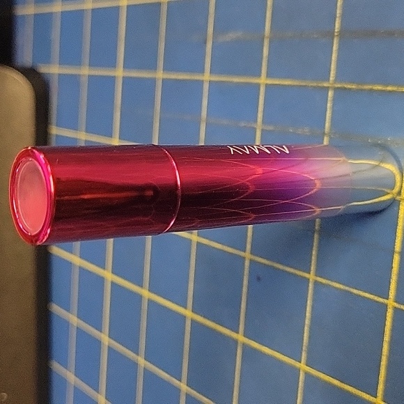 Almay Color & Care Lip Oil-in-Stick 2.5g New Sealed Tube - Picture 3 of 5
